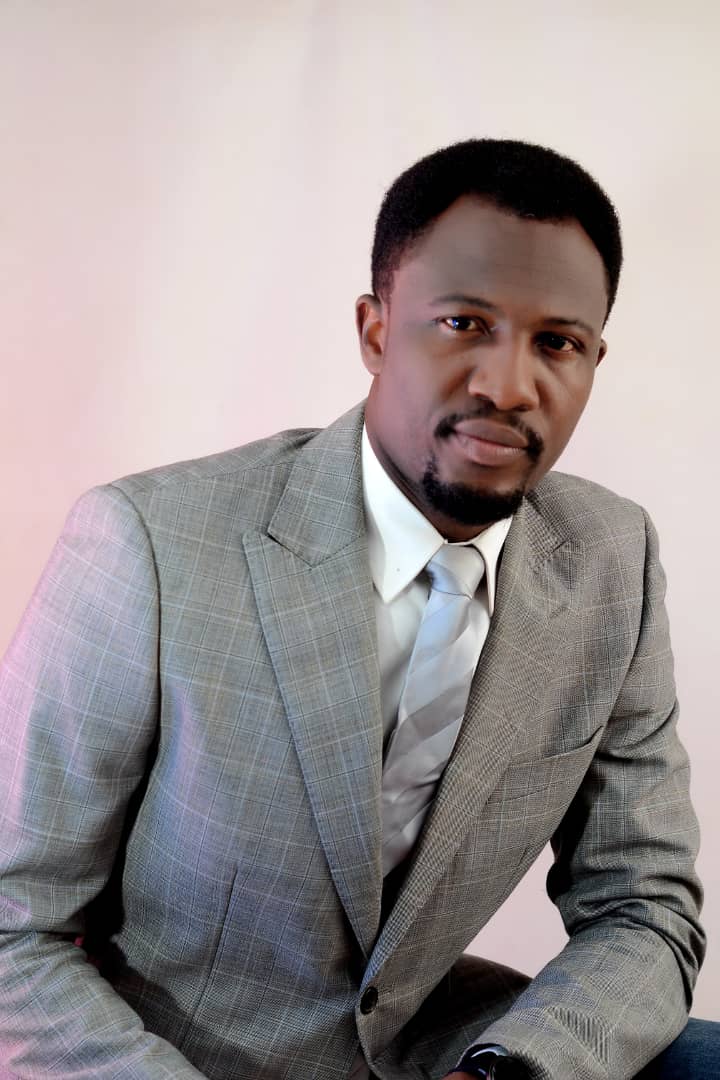 ESV. Kenny A. Sodeinde